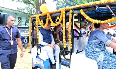 Jashpur Women Empowerment: मुख्यमंत्री श्री विष्णु देव साय ने ‘जशपुर एक्सप्रेस’ योजना का किया शुभारंभ