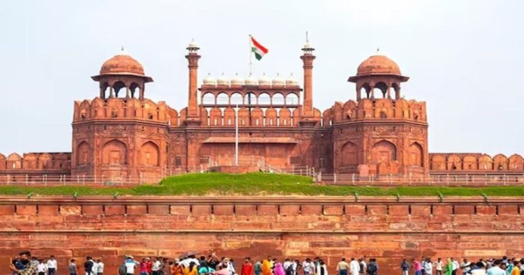 15 अगस्त पर लाल किले में क्या-क्या होगा? ध्वजारोहण से 21 तोपों की सलामी तक, जानिए पूरा कार्यक्रम