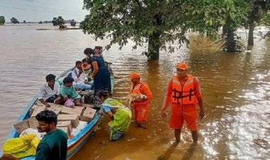 बाढ़ की चपेट में यूपी के 23 जिले, 16 हजार से ज्यादा लोगों का रेस्क्यू, जन-जीवन प्रभावित