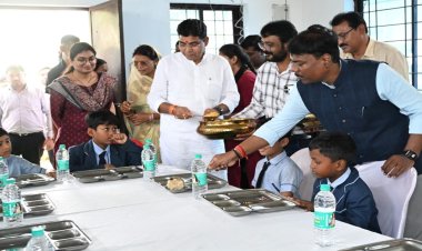 कुपोषण पर कड़ा प्रहार : नारायणपुर के 13 हजार से अधिक स्कूली बच्चों को अब रोजाना मिलेगा मुफ़्त पौष्टिक नाश्ता