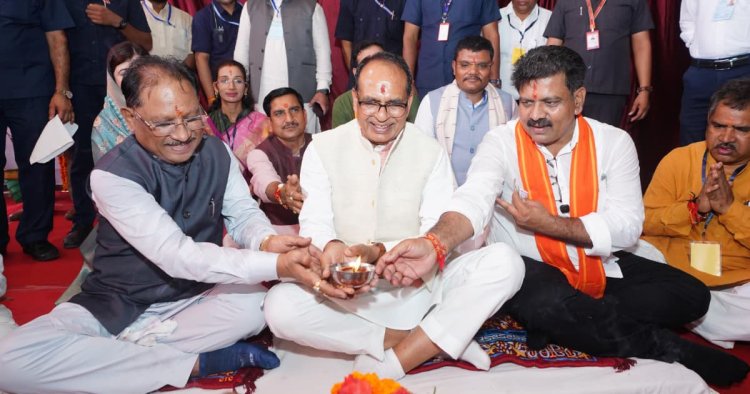 केंद्रीय मंत्री शिवराज सिंह चौहान और मुख्यमंत्री विष्णु देव साय ने सक्ति जिले में 121.70 करोड़ रुपए के 38 विकास कार्यों का किया लोकार्पण एवं भूमिपूजन